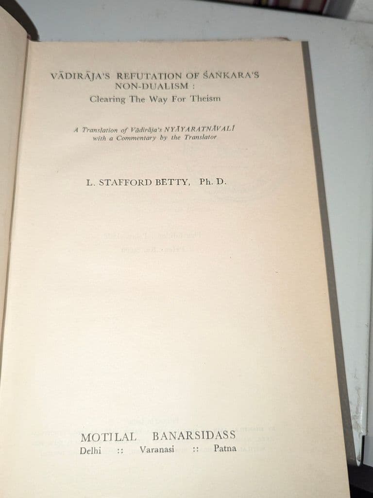 sarnath_central_institute_of_higher_tibetan_studies_26.jpg