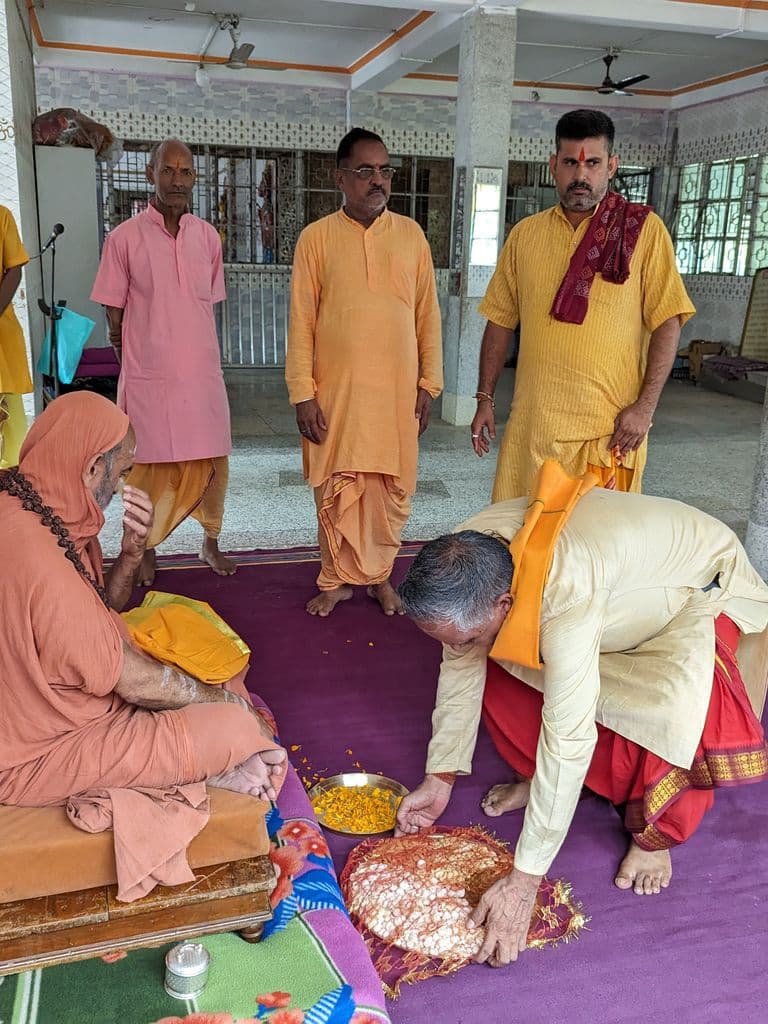 silkuri_baram_baba_mandir_15.jpg