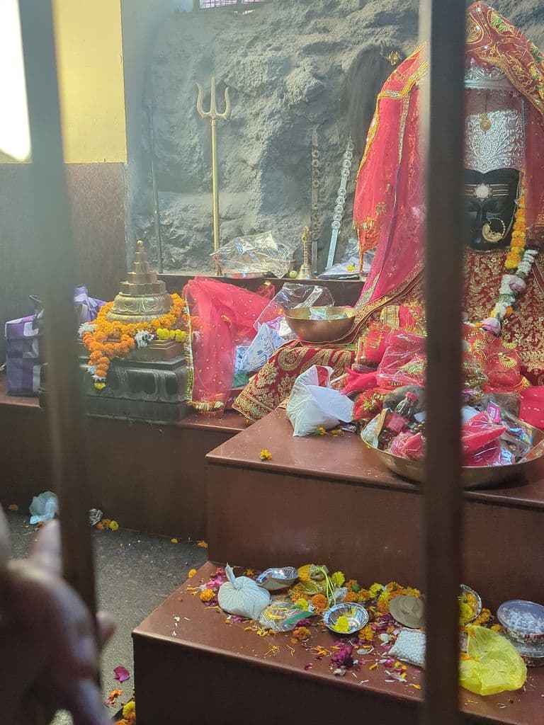 srinagar_dhari_devi_mandir_7.jpg
