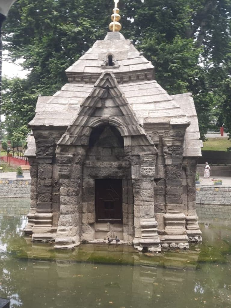 srinagar_pandrethan_mahadev_mandir_12.jpg