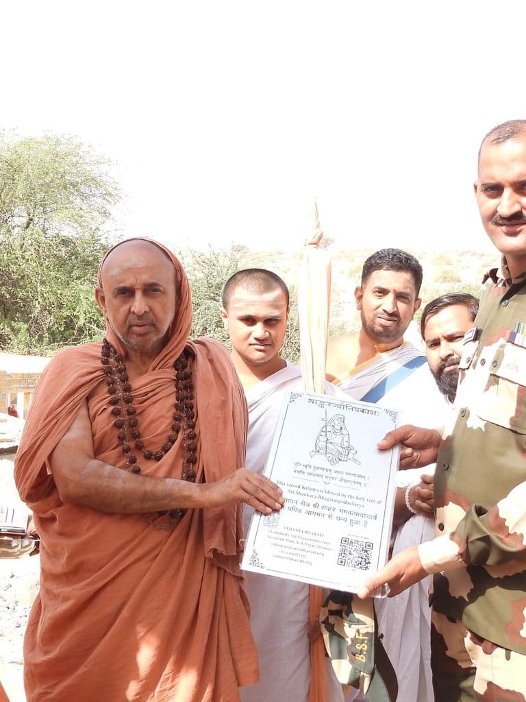 tanot_mata_mandir_25.jpg