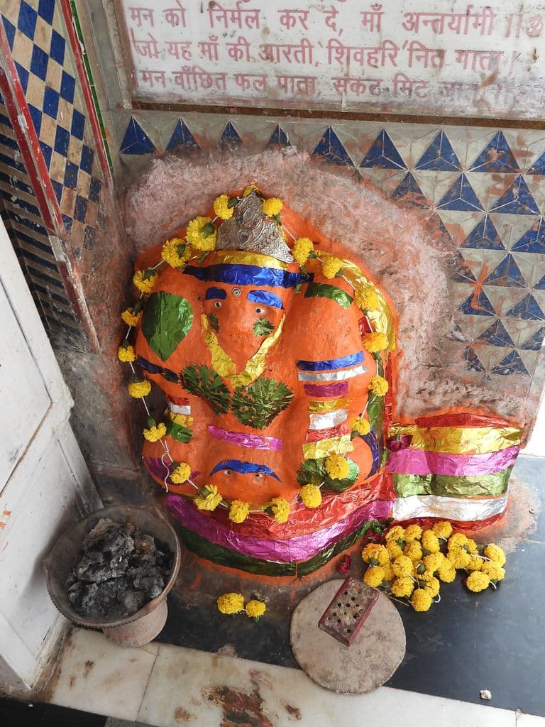 udaipur_nimach_mata_mandir_8.jpg
