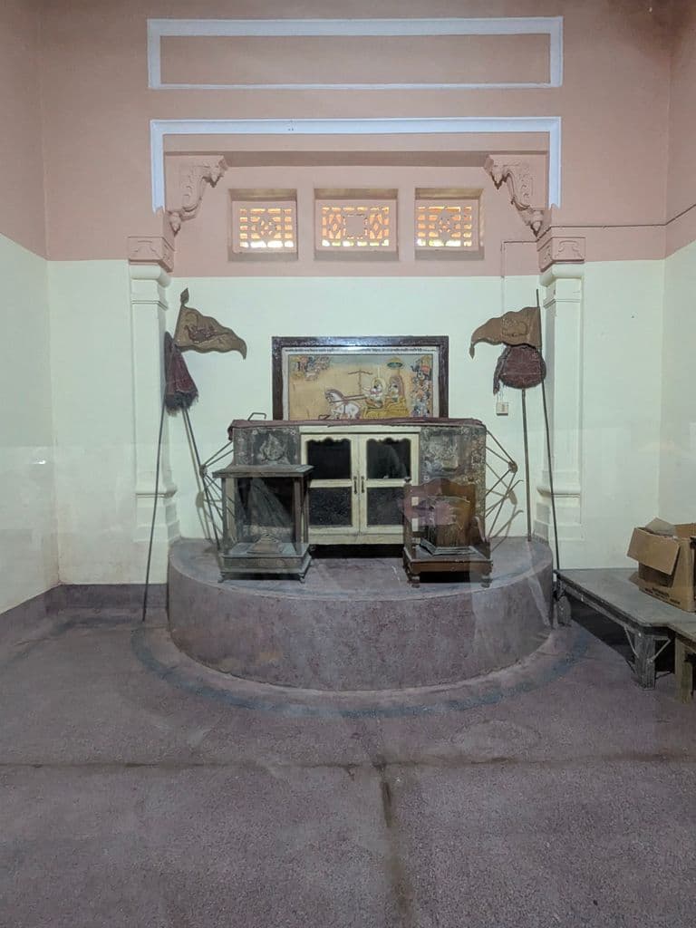 varanasi_rajaram_shukla_dean_office_bhu_10.jpg