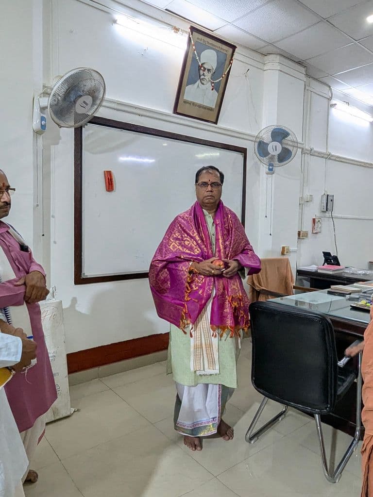 varanasi_rajaram_shukla_dean_office_bhu_9.jpg