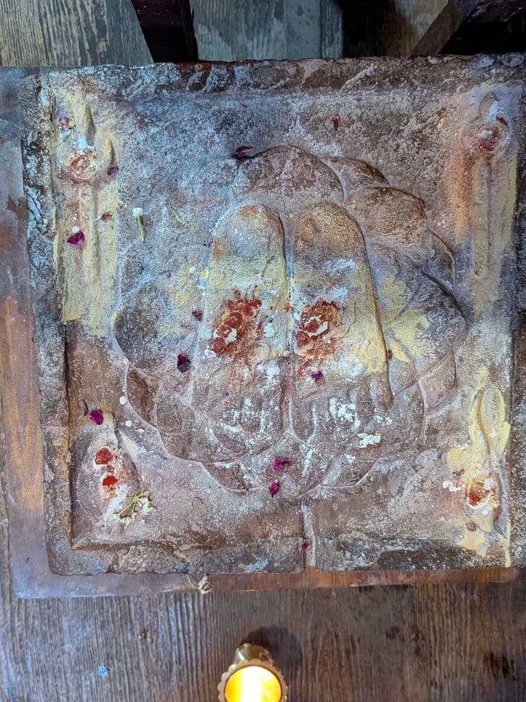 varanasi_sri_adya_jagadguru_shankaracharya_ashram_naria_11.jpg