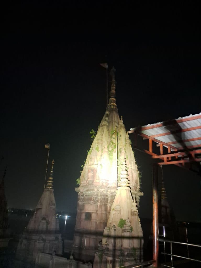 varanasi_tripura_sundari_mandir_manikarnika_ghat_10.jpg