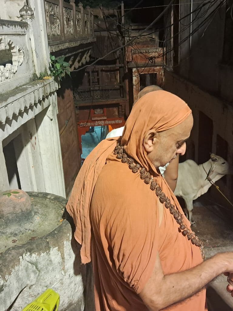 varanasi_tripura_sundari_mandir_manikarnika_ghat_9.jpg