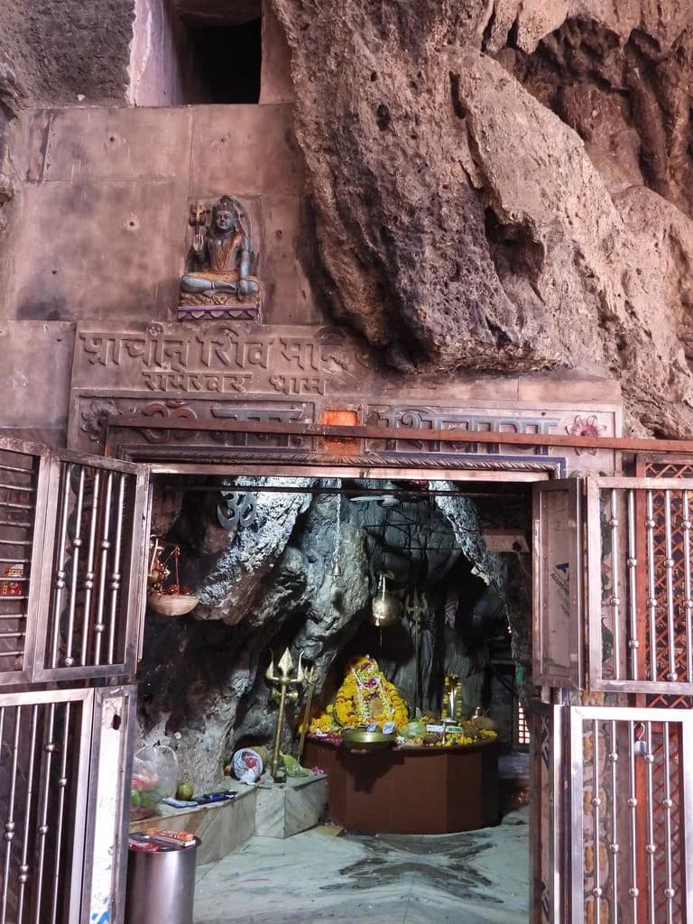 bundi_rameshwara_mahadev_mandir_19.jpg