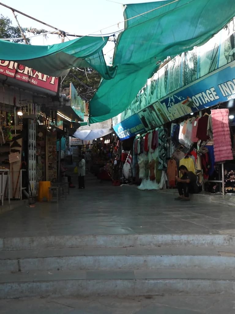 Shri Dattatreya Mandir - Datta Shikhar