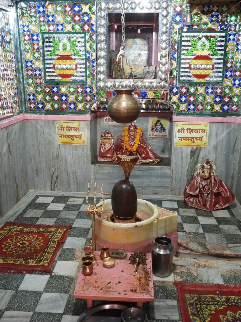 Devagiri Shiv Mandir - Gajner