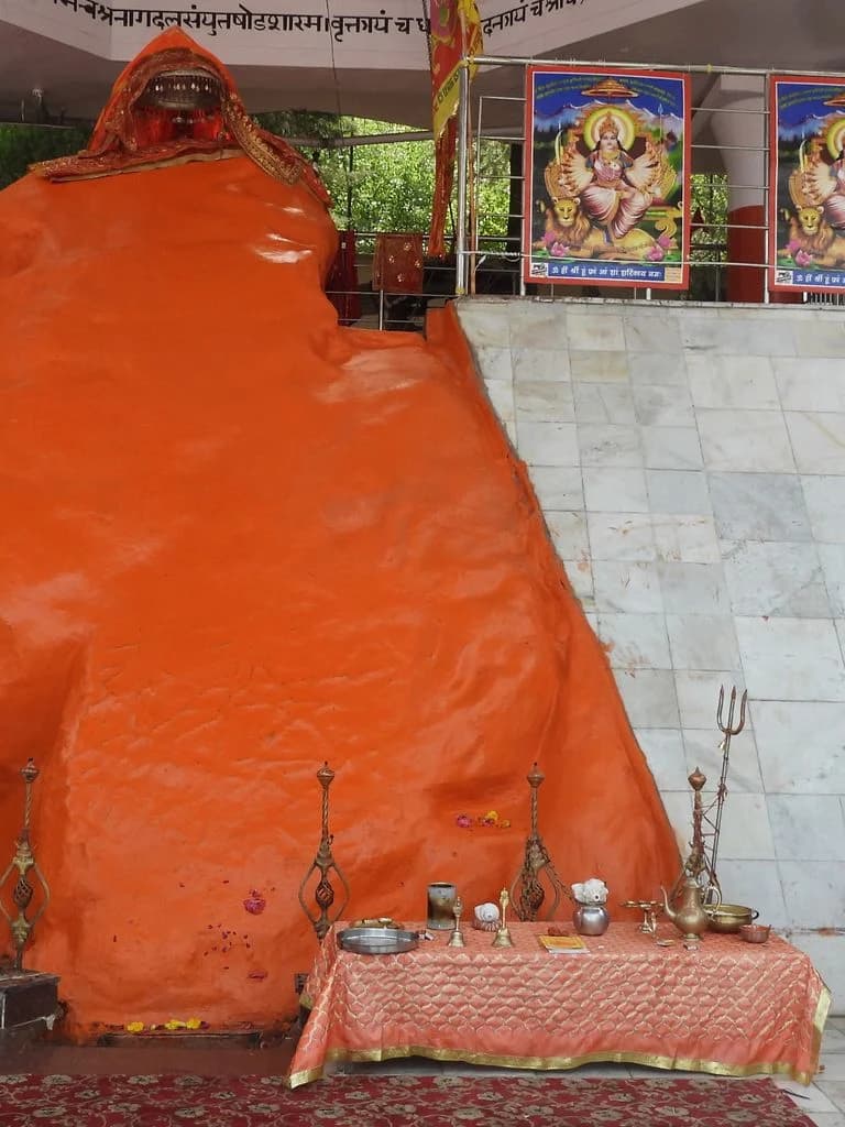 srinagar_sharika_devi_mandir_4.jpg