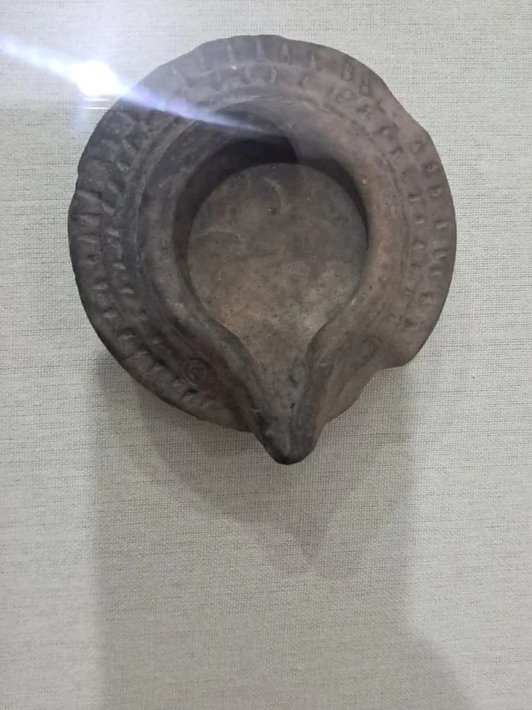 tamluk_archeological_museum_8.jpg