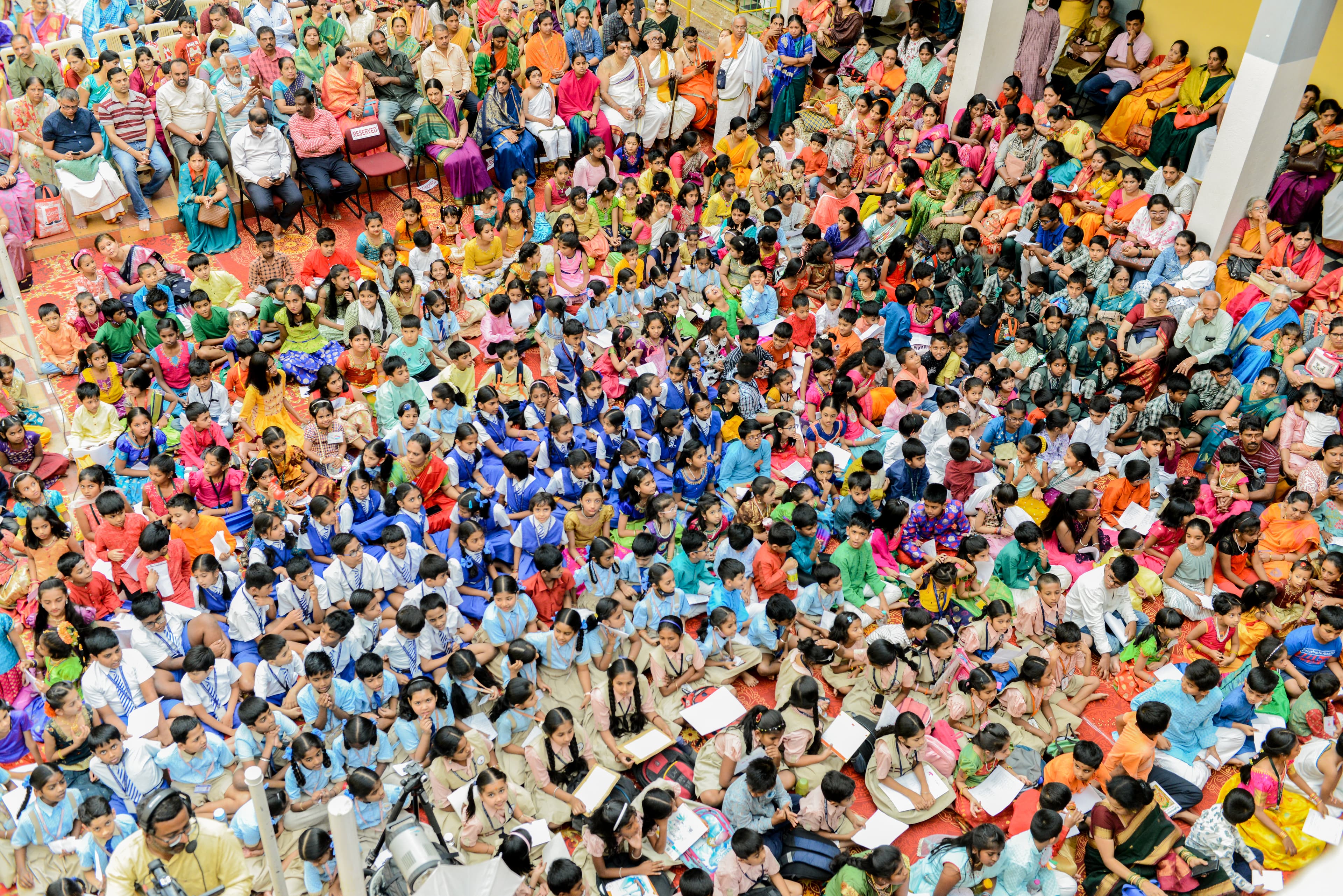 Children in a live Kishora Sudha stotra class